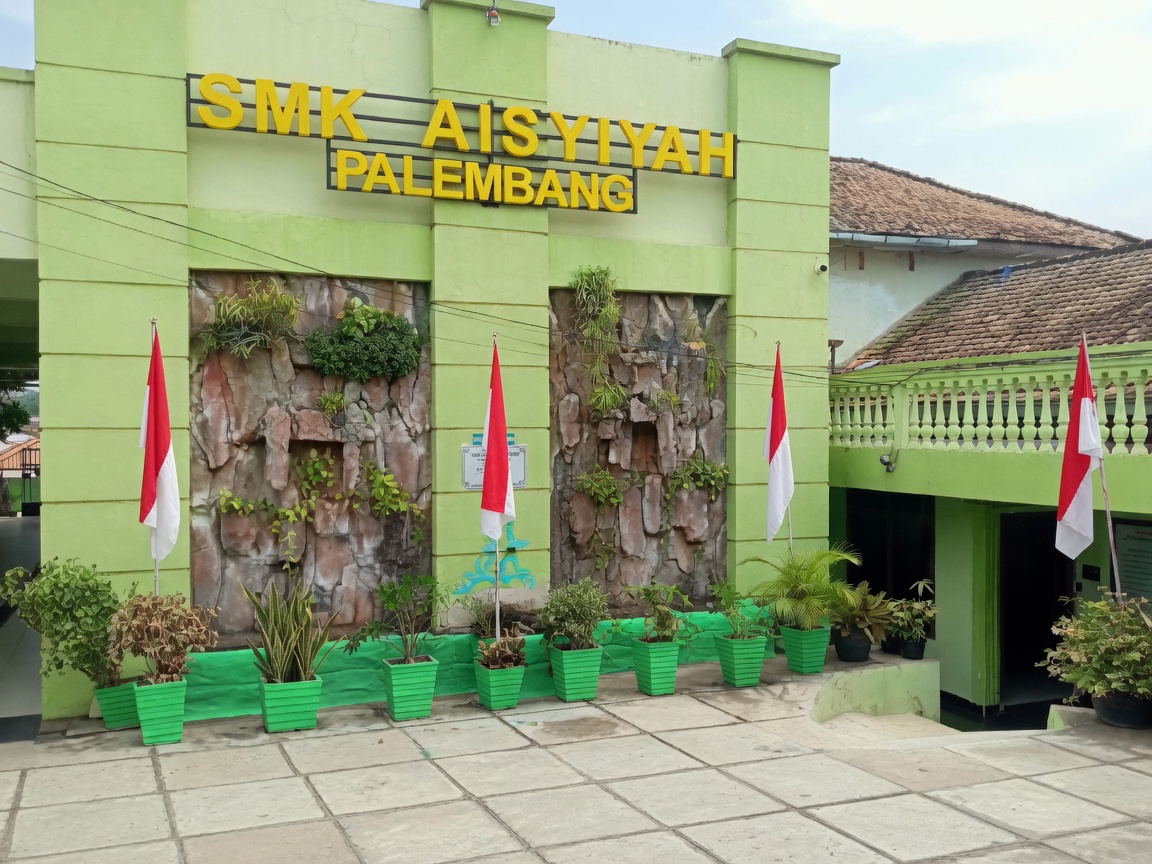 Faris Dazqi Juara 1 Lomba Estafet Garuda Code di SMK Aisyiyah Palembang, Semarakkan HUT RI ke-81